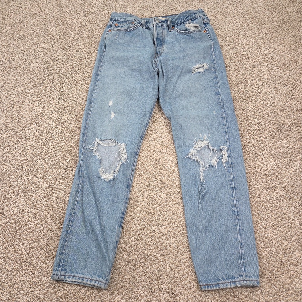 Levis Wedgie Jeans 28 Icon Fit Ankle Light Wash Distressed Denim High Rise